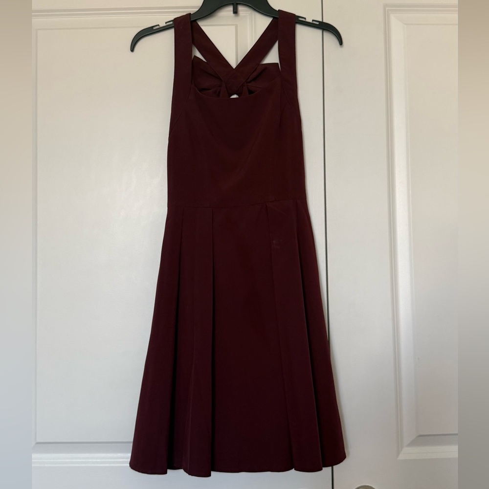 Sleeveless Cross-Back with Bow Burgundy Dress